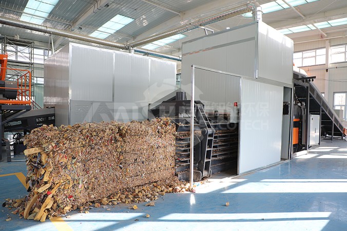 中國河南工業廢棄物回收產線液壓打包機